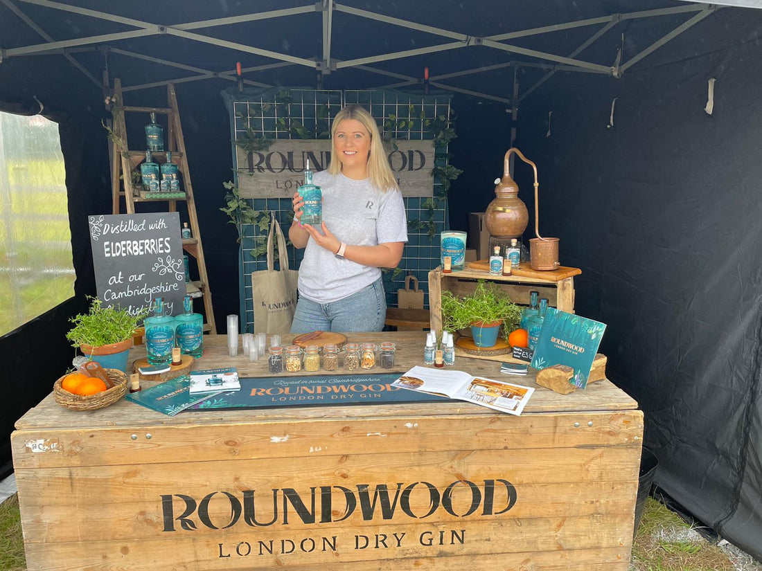 Gin Stand at market